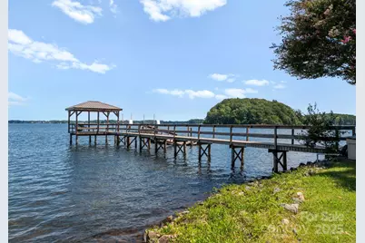 16318 Belle Isle Drive, Cornelius, NC 28031 - Photo 45