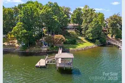 16318 Belle Isle Drive, Cornelius, NC 28031 - Photo 5