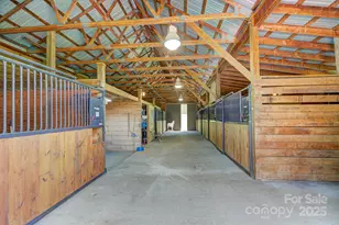 193 Duncan Creek Rd, Fletcher, NC 28732 - Photo 43