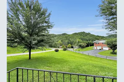 35 Bramlett Drive, Waynesville, NC 28785 - Photo 17