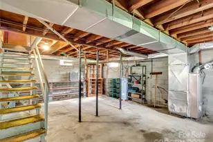 35 Bramlett Dr, Waynesville, NC 28785 - Photo 21