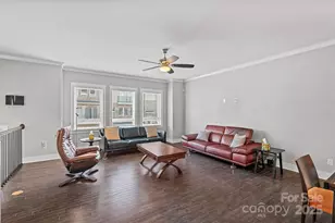 1910 Seegars Pl, Charlotte, NC 28204 - Photo 5