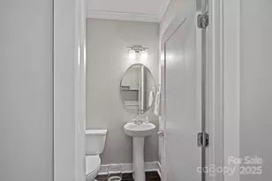 1910 Seegars Pl, Charlotte, NC 28204 - Photo 13