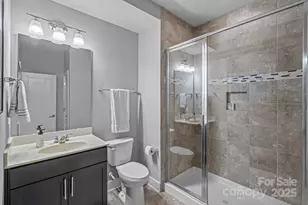 1910 Seegars Pl, Charlotte, NC 28204 - Photo 41