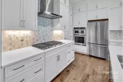 14008 Little Spring Court, Charlotte, NC 28278 - Photo 13