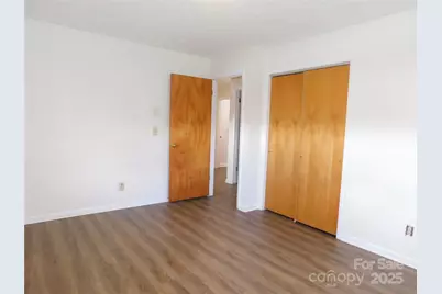 125 Fulton Drive, Hendersonville, NC 28792 - Photo 19