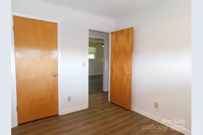 125 Fulton Drive, Hendersonville, NC 28792 - Photo 21