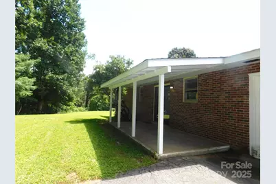 125 Fulton Drive, Hendersonville, NC 28792 - Photo 29