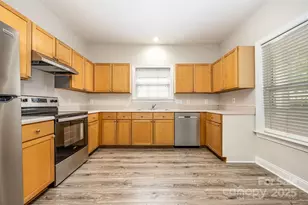 21252 Hickory St, Cornelius, NC 28031 - Photo 7