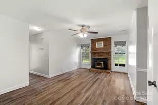 2506 Lawton Bluff Rd, Charlotte, NC 28226 - Photo 7