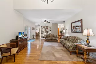 7 15th Vantage St, Campobello, SC 29322 - Photo 9