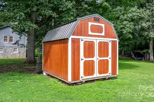 1838 Connelly Springs Rd, Lenoir, NC 28645 - Photo 21