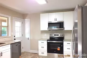 414 Springs St, Lancaster, SC 29720 - Photo 5