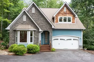 17 Bohemian Ln, Asheville, NC 28805 - Photo 1