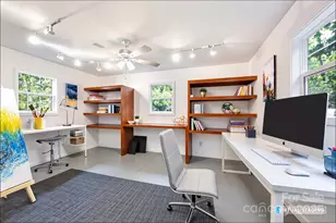 17 Bohemian Ln, Asheville, NC 28805 - Photo 35