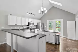 31 Lela Johnson Ln, Asheville, NC 28803 - Photo 7