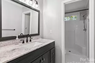 31 Lela Johnson Ln, Asheville, NC 28803 - Photo 17