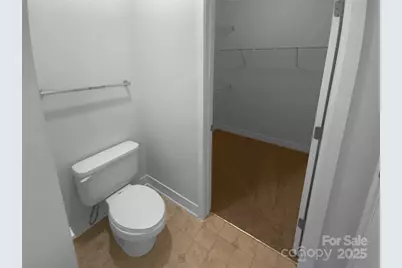 1031 Skyline View Way, Charlotte, NC 28204 - Photo 21