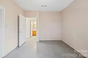 36 Macedonia W Dr, Saluda, NC 28773 - Photo 33