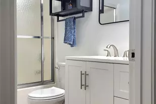 201 Tarrington Dr, Statesville, NC 28625 - Photo 3