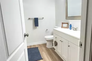 201 Tarrington Dr, Statesville, NC 28625 - Photo 5