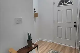 201 Tarrington Dr, Statesville, NC 28625 - Photo 5