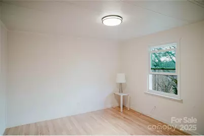 402 Deerfield Court, Hendersonville, NC 28792 - Photo 17