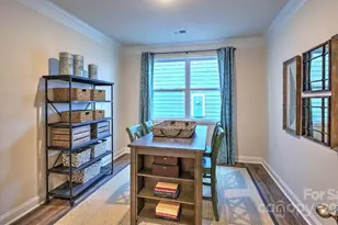 22 Fox Cove Rd, Hendersonville, NC 28792 - Photo 19