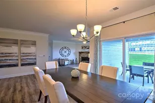 22 Fox Cove Rd, Hendersonville, NC 28792 - Photo 23