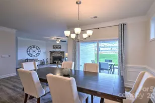 22 Fox Cove Rd, Hendersonville, NC 28792 - Photo 11