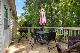 200 Cranbrook Cir, Hendersonville, NC 28792 - Photo 5