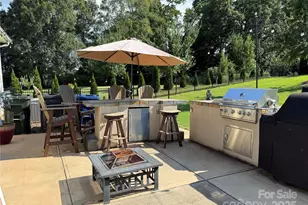 15925 Foreleigh Rd, Huntersville, NC 28078 - Photo 3