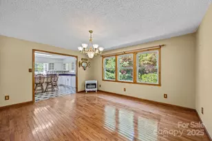 473 Eli Capps Rd, Zirconia, NC 28790 - Photo 15