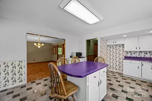 473 Eli Capps Rd, Zirconia, NC 28790 - Photo 21