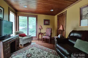 545 Summit Rd, Tryon, NC 28782 - Photo 5