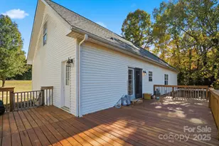 218 Fulbright Rd, Stony Point, NC 28678 - Photo 25