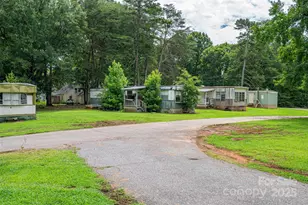 1218 W Highview Ln, Lincolnton, NC 28092 - Photo 3