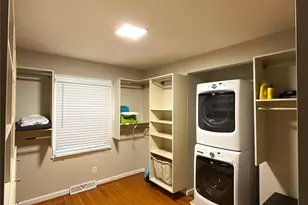 1600 Paddock Cir, Charlotte, NC 28209 - Photo 19