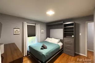 1600 Paddock Cir, Charlotte, NC 28209 - Photo 23