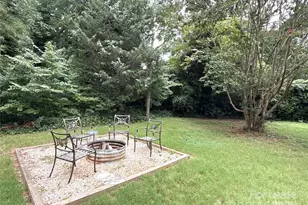 1600 Paddock Cir, Charlotte, NC 28209 - Photo 31