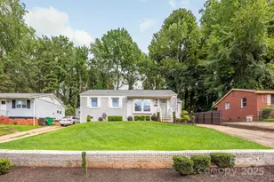 909 September Ln, Charlotte, NC 28208 - Photo 21