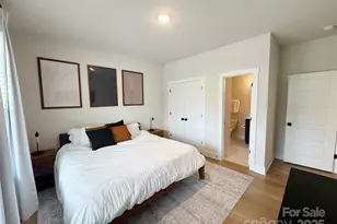 11012 N Cmns Dr, Charlotte, NC 28213 - Photo 9