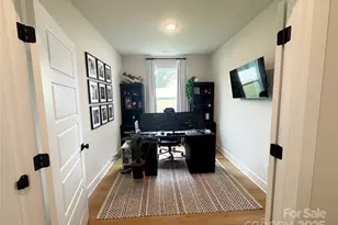 11012 N Cmns Dr, Charlotte, NC 28213 - Photo 19