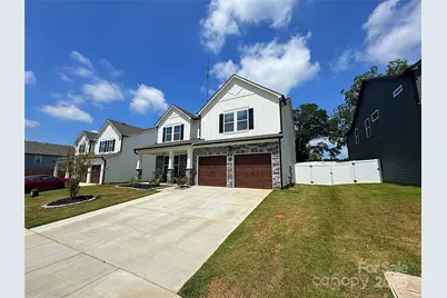 11012 N Commons Drive, Charlotte, NC 28213 - Photo 3