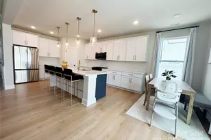 11012 N Cmns Dr, Charlotte, NC 28213 - Photo 35