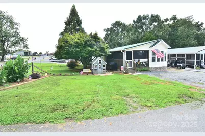 101 Hummingbird Circle, New London, NC 28127 - Photo 5