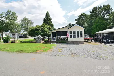 101 Hummingbird Circle, New London, NC 28127 - Photo 3