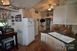 101 Hummingbird Cir, New London, NC 28127 - Photo 27