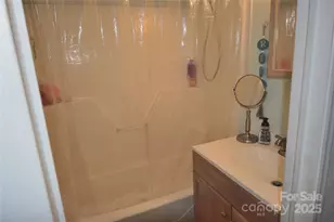 101 Hummingbird Cir, New London, NC 28127 - Photo 39