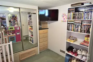 101 Hummingbird Cir, New London, NC 28127 - Photo 37